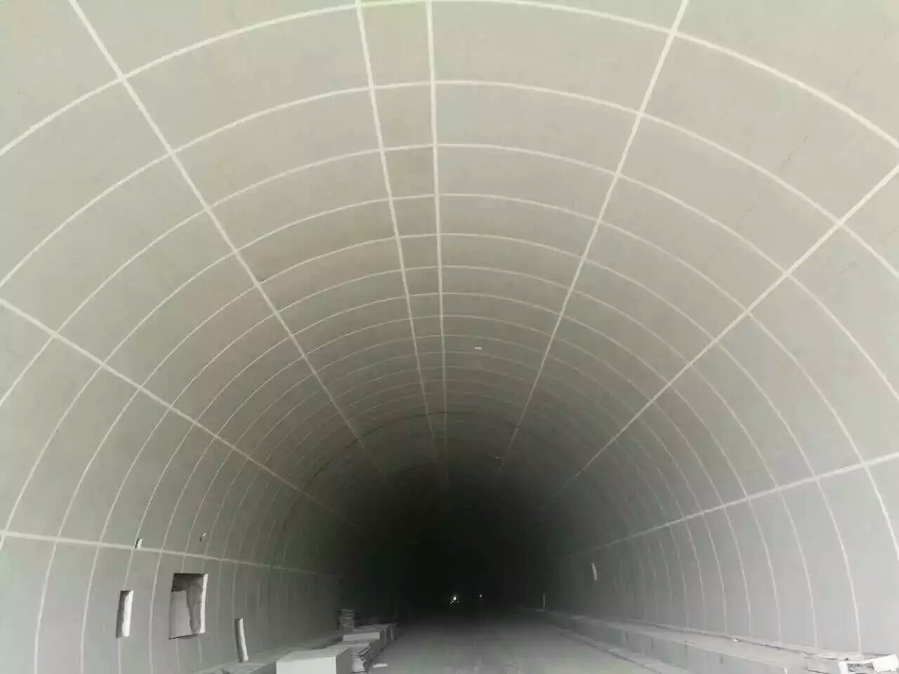 成都隧道板——花玖高速隧道